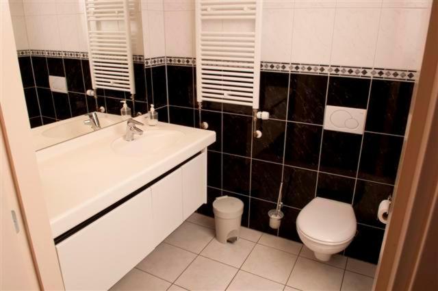 Aparthotel Apud Nos Domi Polsbroek Zimmer foto